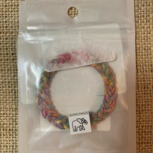 NWT Ivory Ella Stretch Bracelet